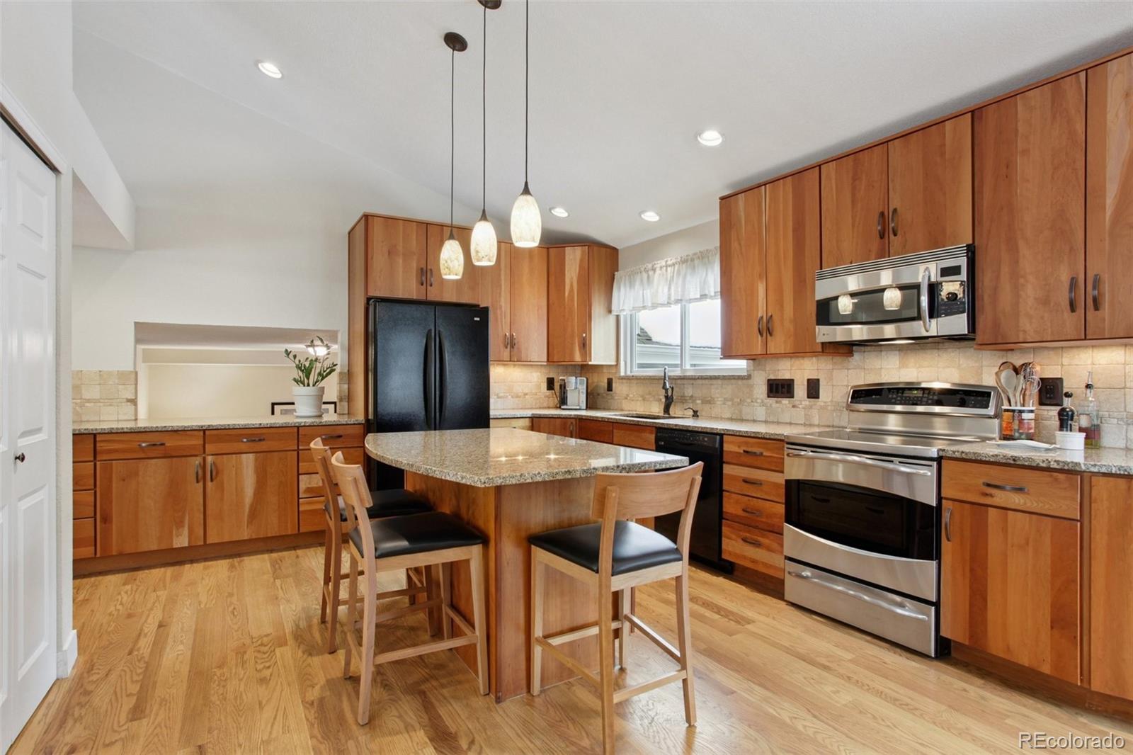 MLS Image #8 for 1156  highland park drive,broomfield, Colorado