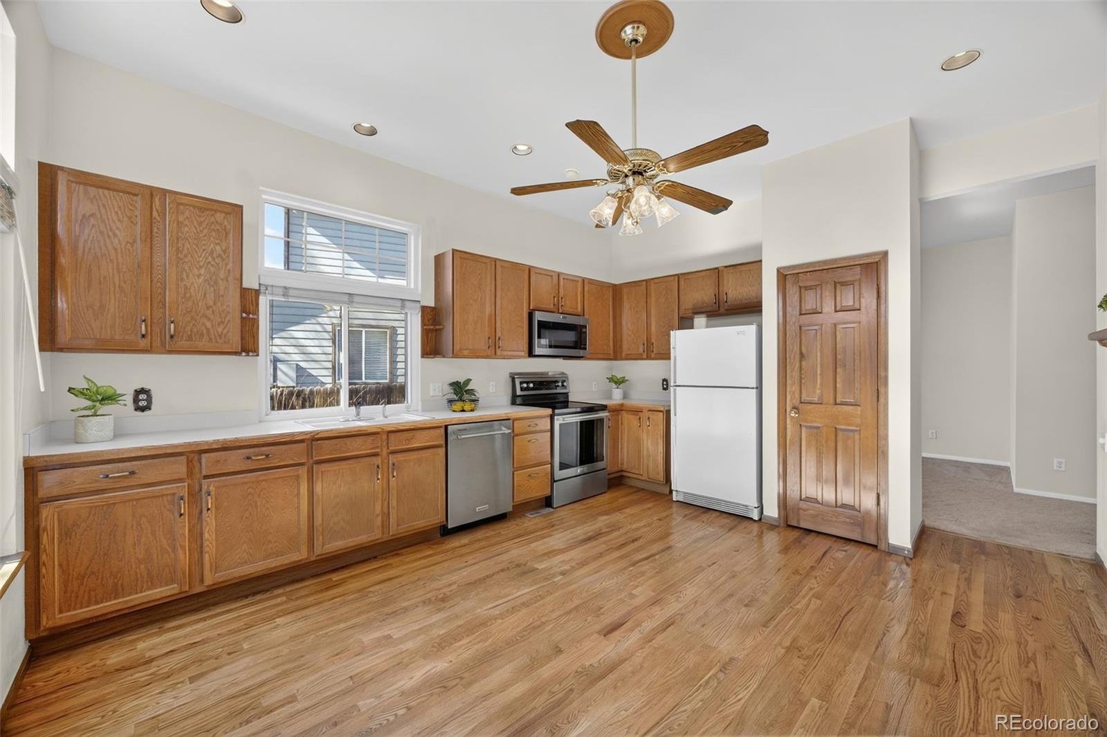 MLS Image #11 for 9837  grove circle,westminster, Colorado