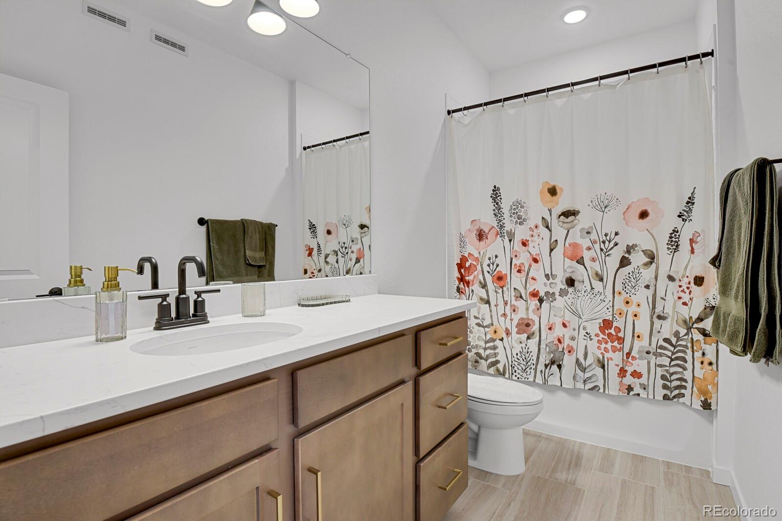 MLS Image #29 for 39638  yorktown terrace,elizabeth, Colorado