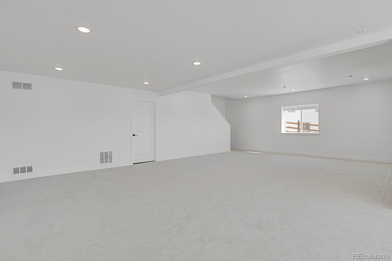 MLS Image #33 for 39638  yorktown terrace,elizabeth, Colorado