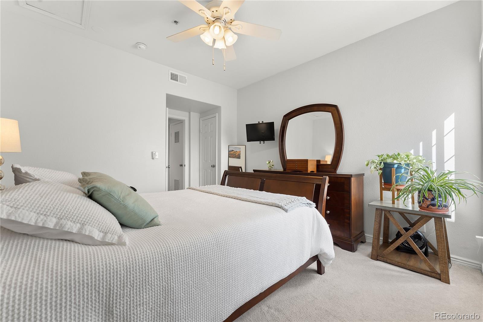 MLS Image #16 for 1632 w canal circle,littleton, Colorado