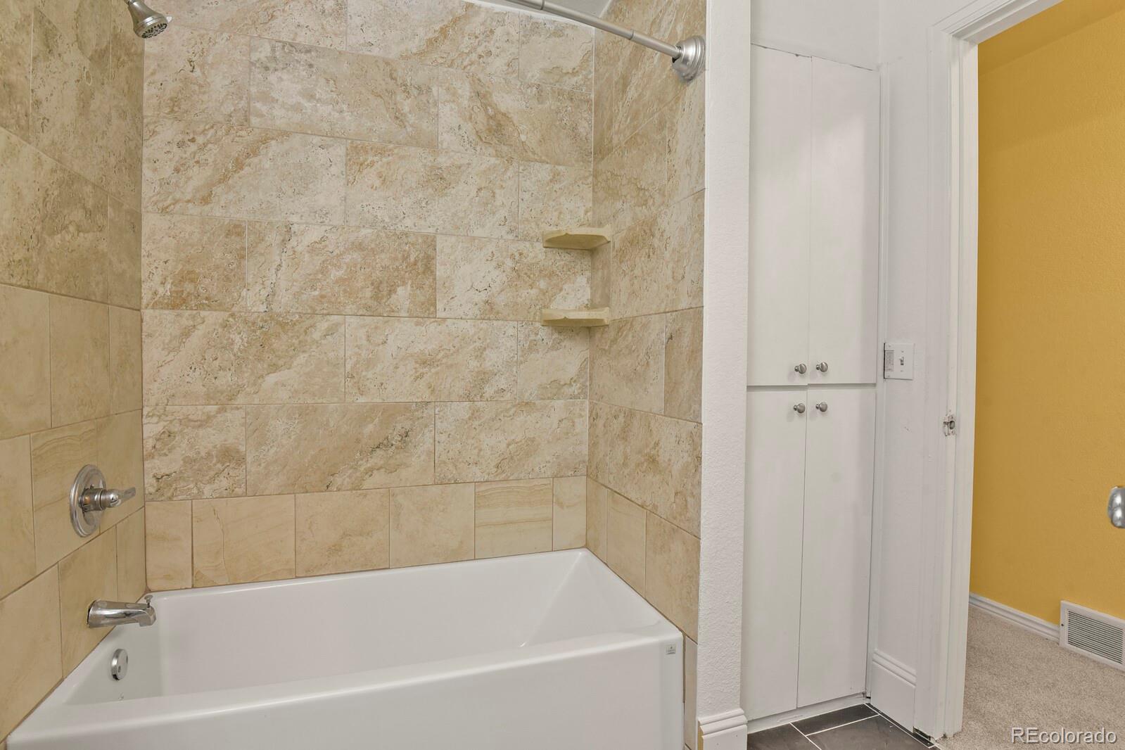 MLS Image #16 for 6906 s spruce drive,centennial, Colorado