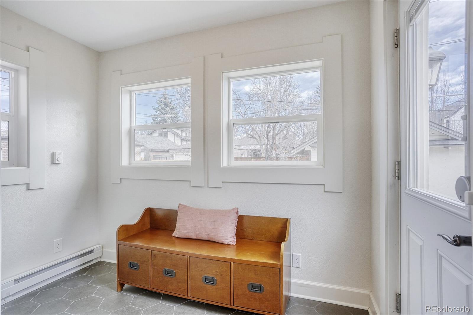 MLS Image #13 for 860 s vine street,denver, Colorado