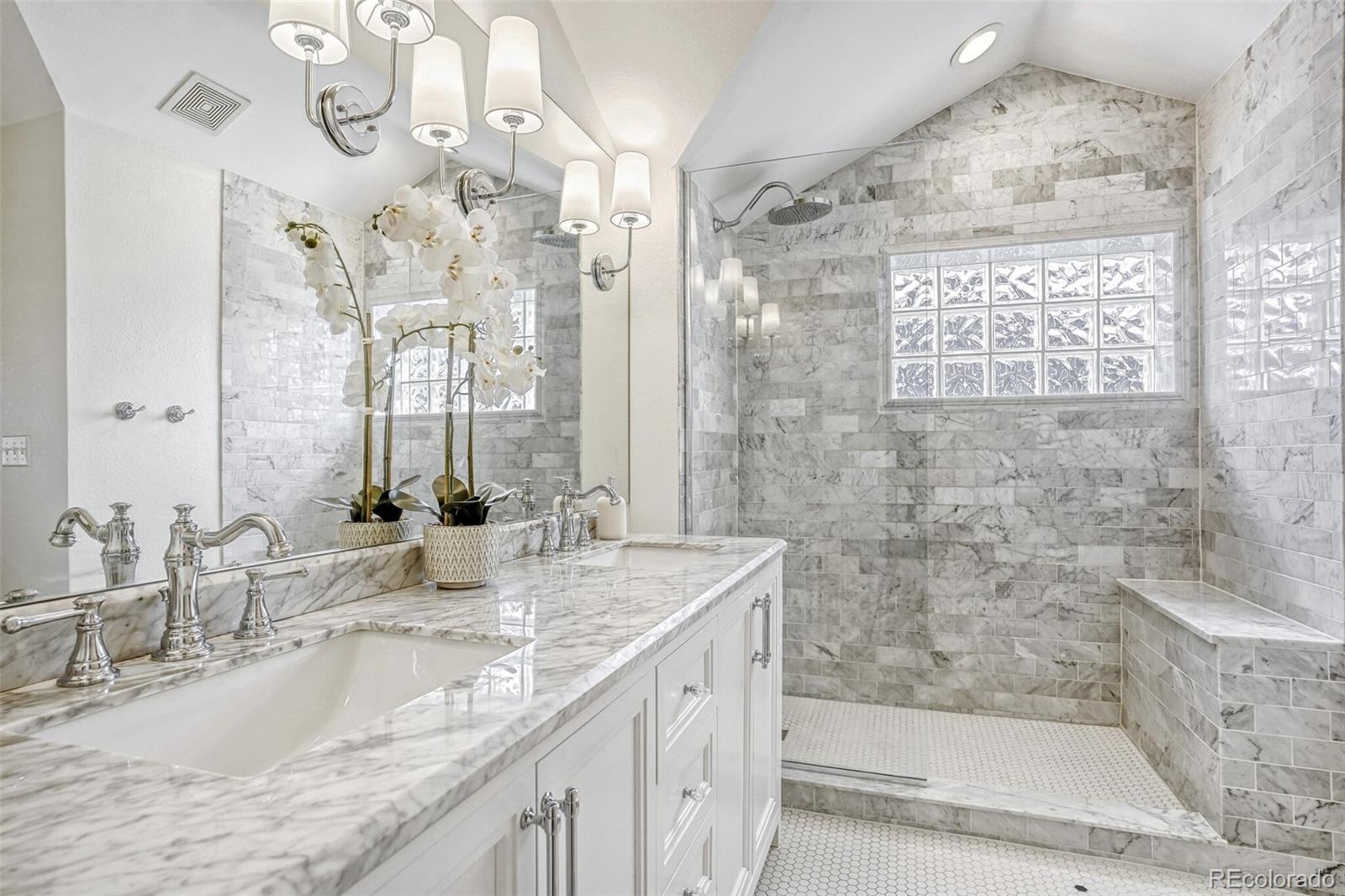 MLS Image #21 for 860 s vine street,denver, Colorado