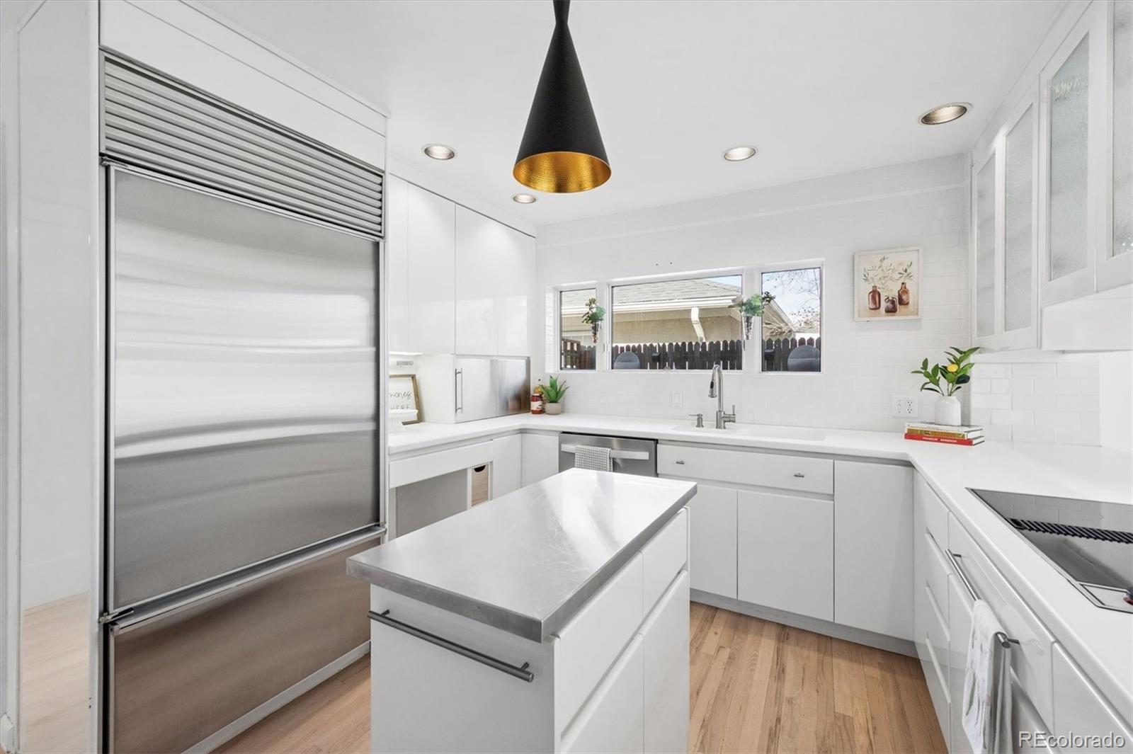 MLS Image #13 for 778  hudson street,denver, Colorado