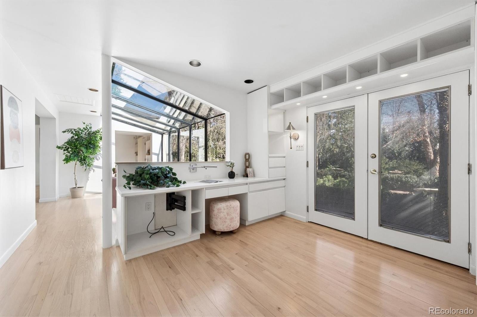 MLS Image #24 for 778  hudson street,denver, Colorado
