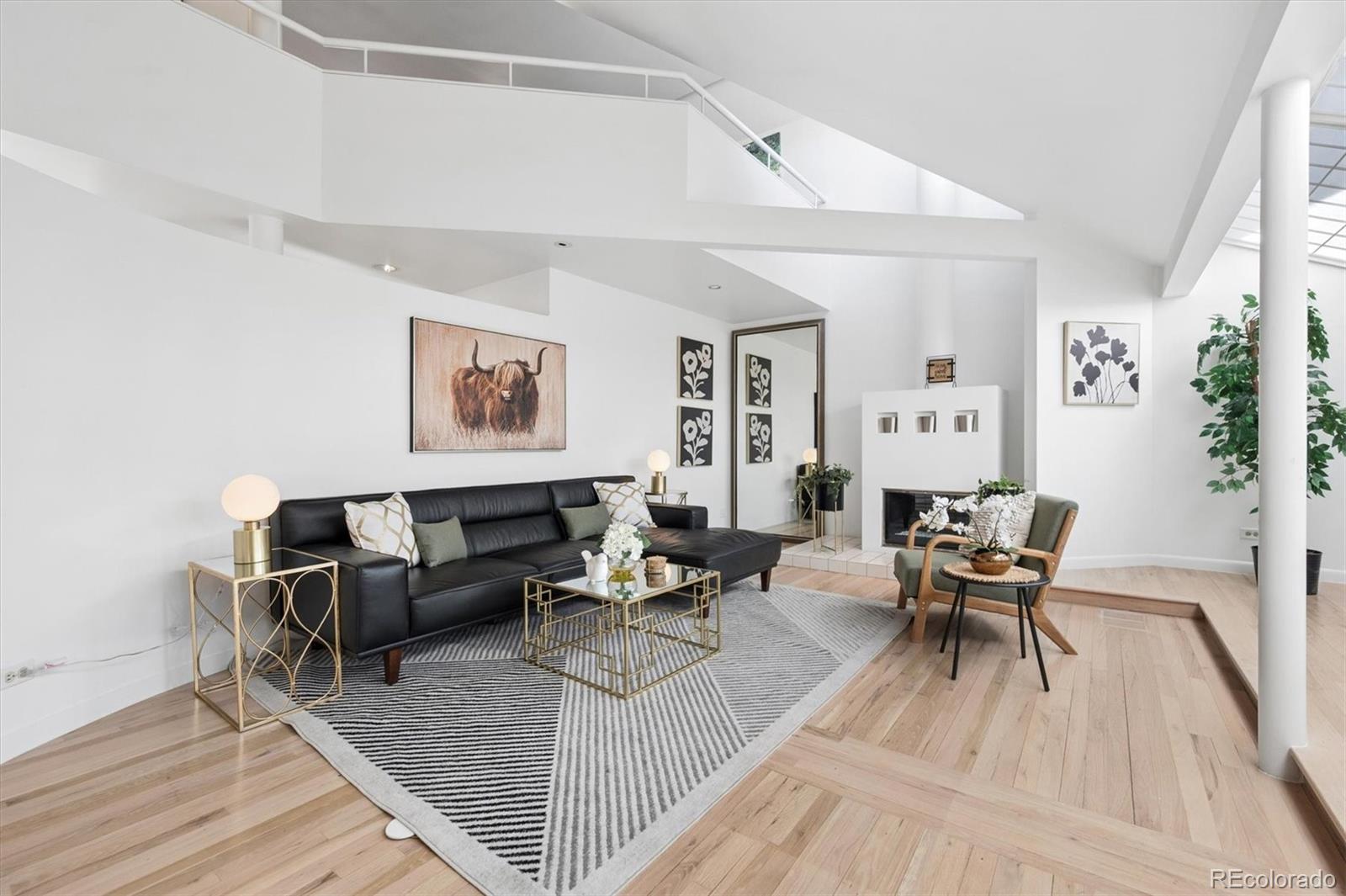 MLS Image #4 for 778  hudson street,denver, Colorado