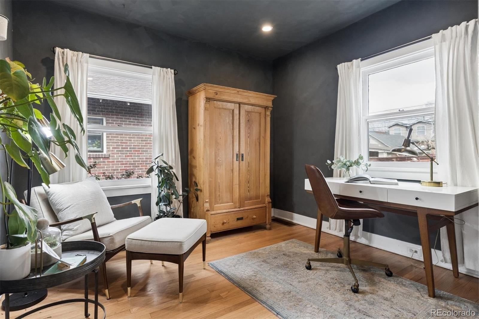 MLS Image #14 for 1958 s grant street,denver, Colorado