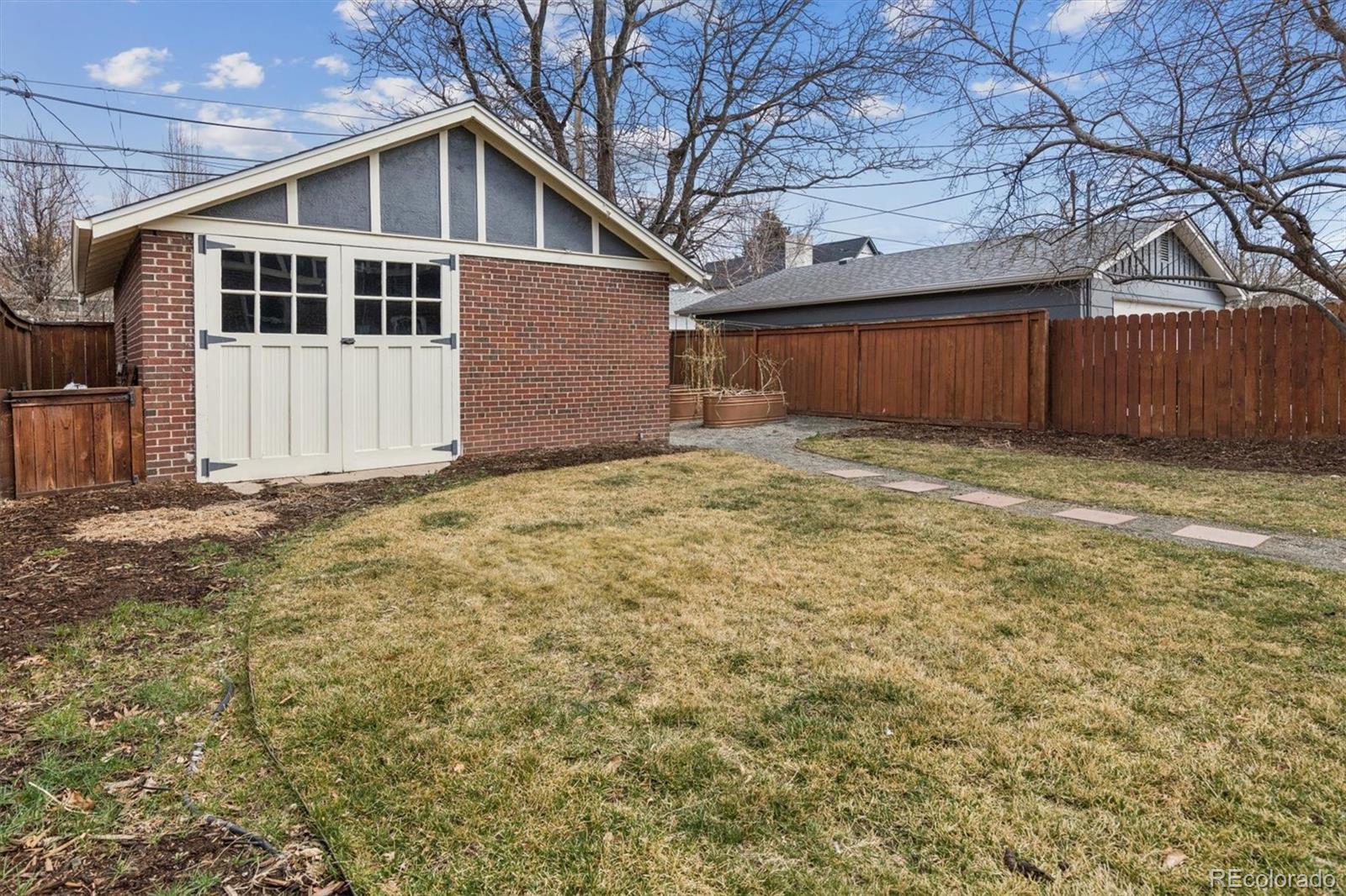 MLS Image #29 for 1958 s grant street,denver, Colorado