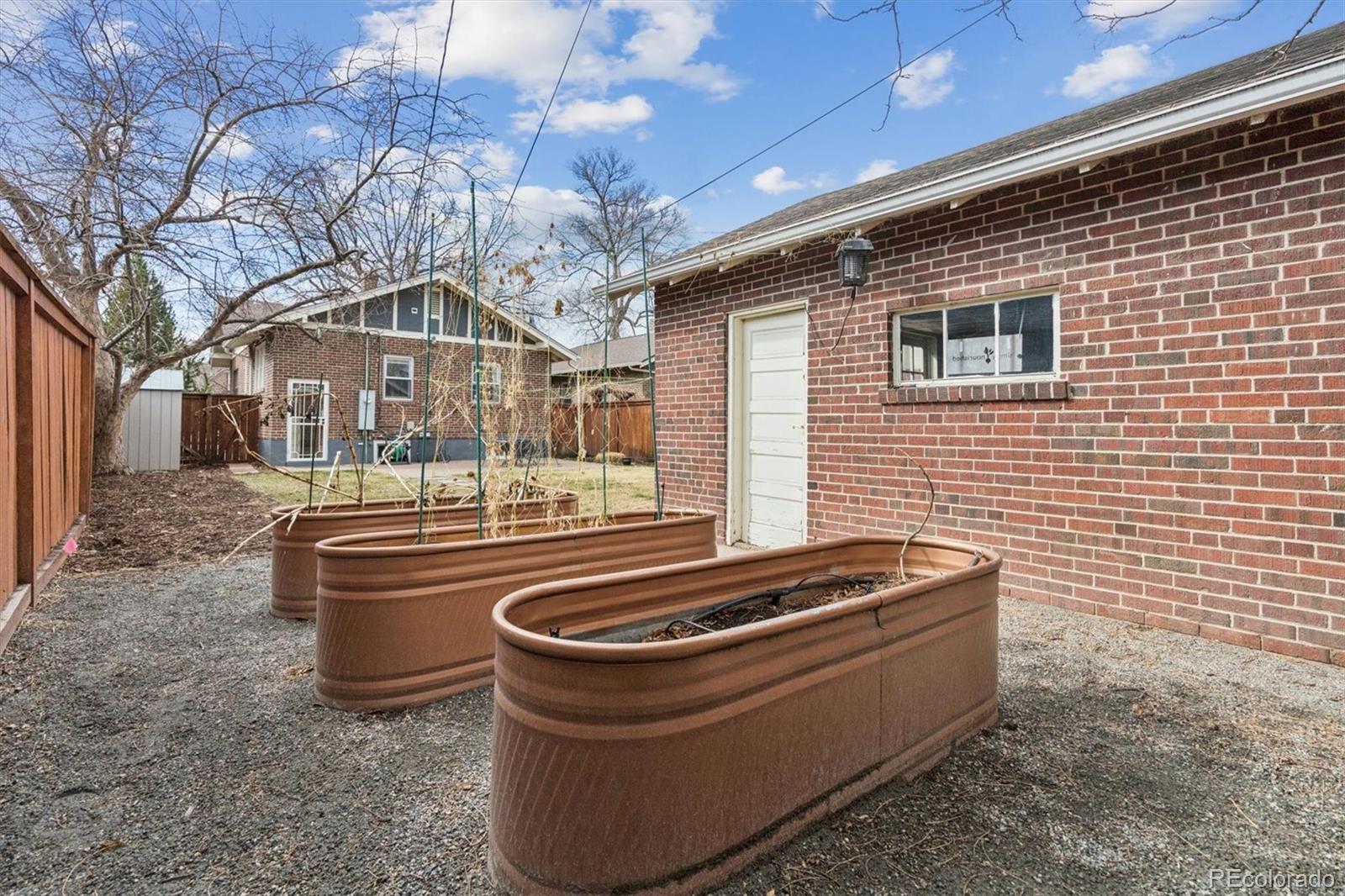 MLS Image #31 for 1958 s grant street,denver, Colorado