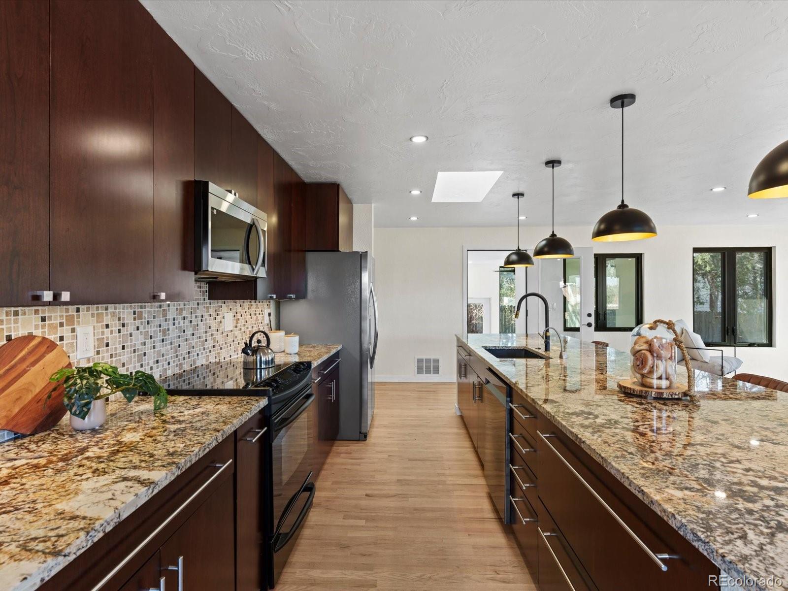 MLS Image #3 for 6901 s uinta street,centennial, Colorado
