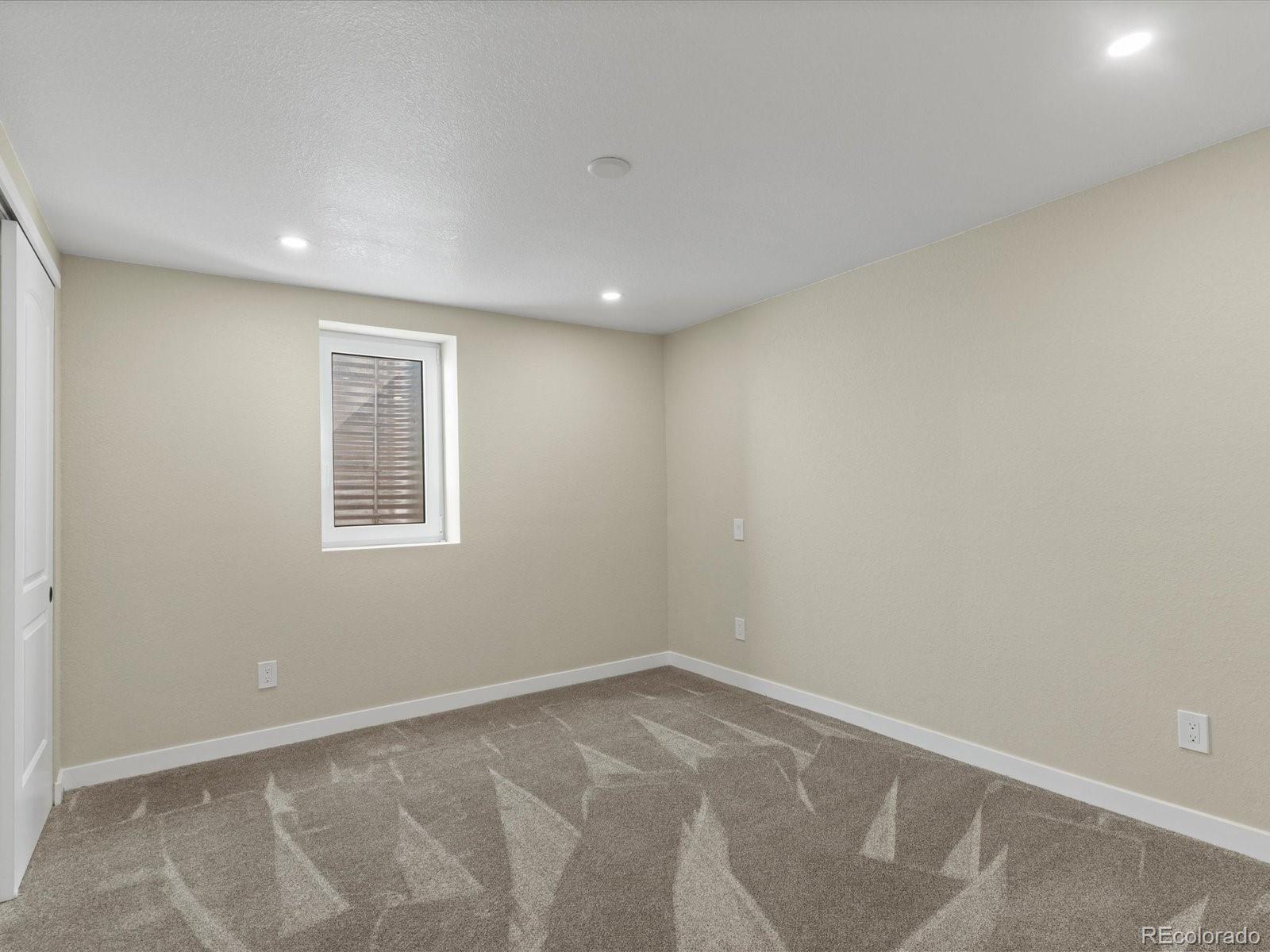 MLS Image #34 for 6901 s uinta street,centennial, Colorado