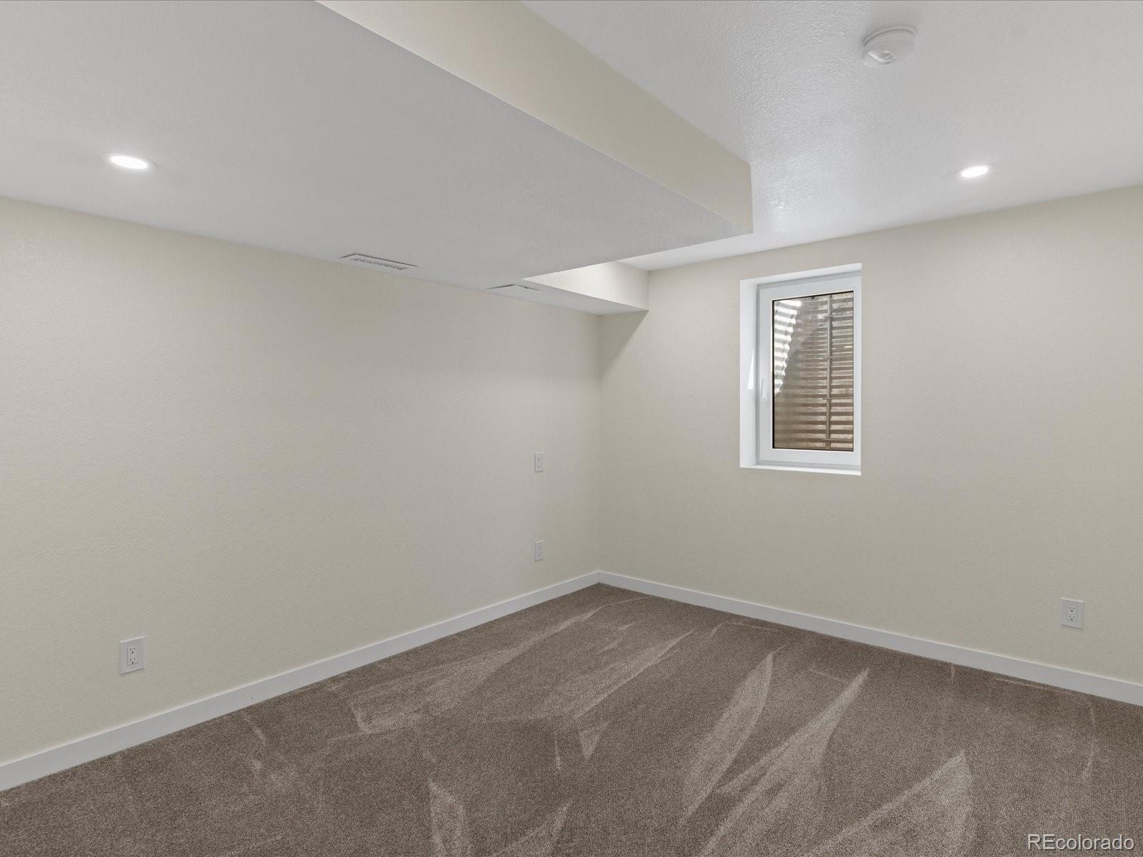 MLS Image #38 for 6901 s uinta street,centennial, Colorado