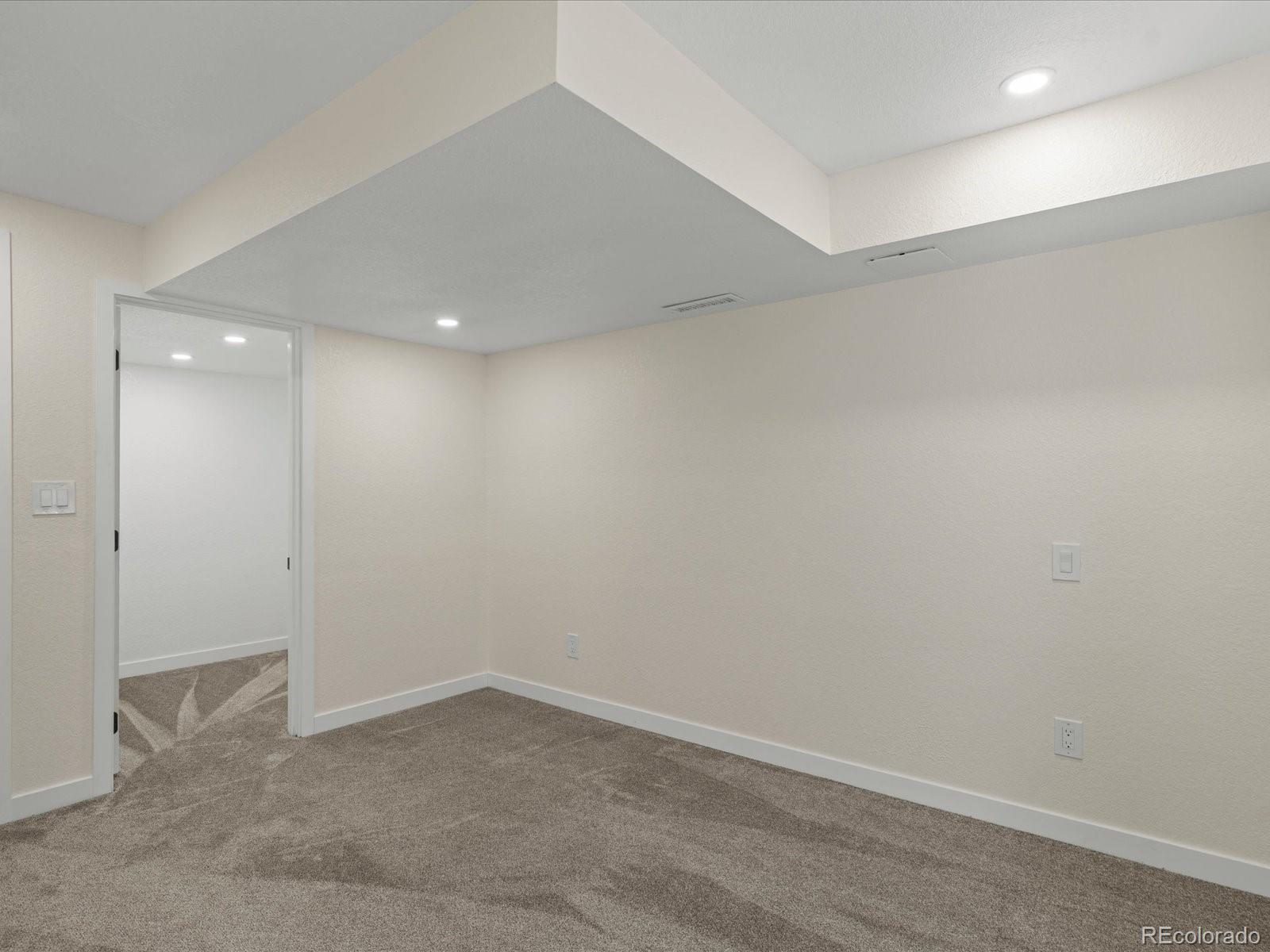 MLS Image #39 for 6901 s uinta street,centennial, Colorado