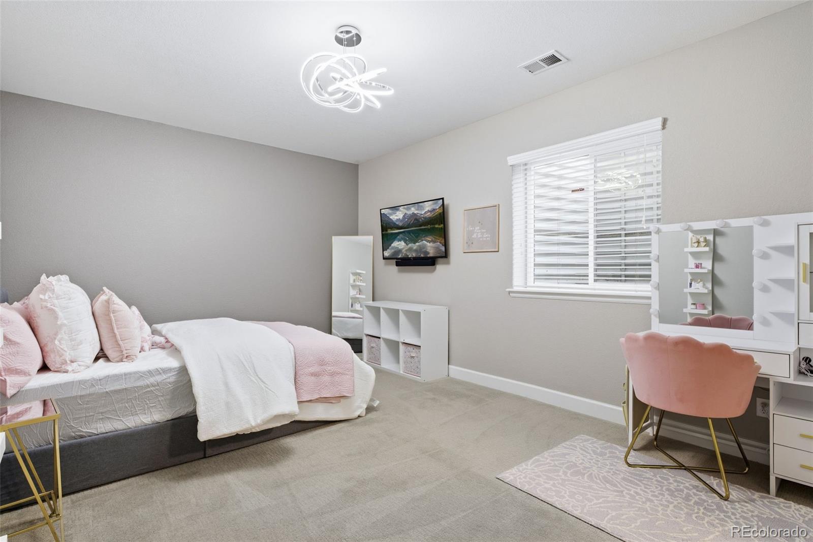 MLS Image #27 for 5060 s ukraine street,aurora, Colorado