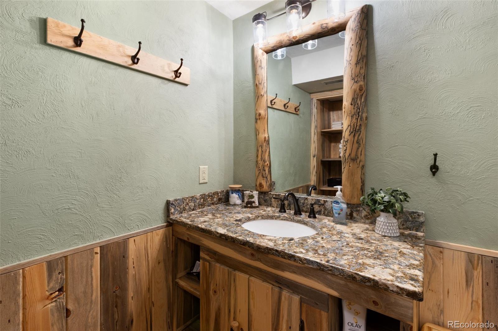 MLS Image #29 for 919  matterhorn drive,florissant, Colorado