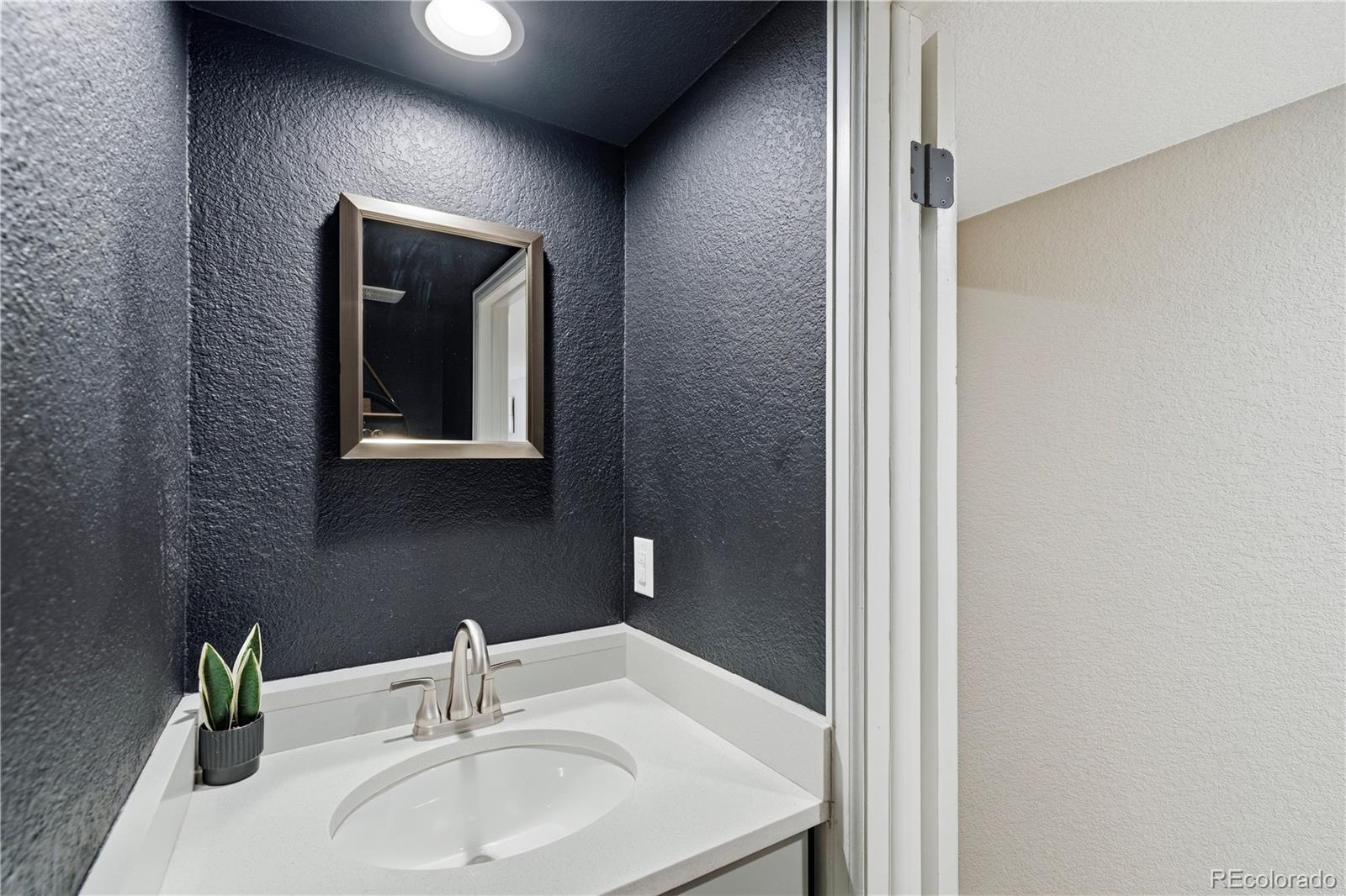 MLS Image #11 for 5378 s sedalia court,centennial, Colorado