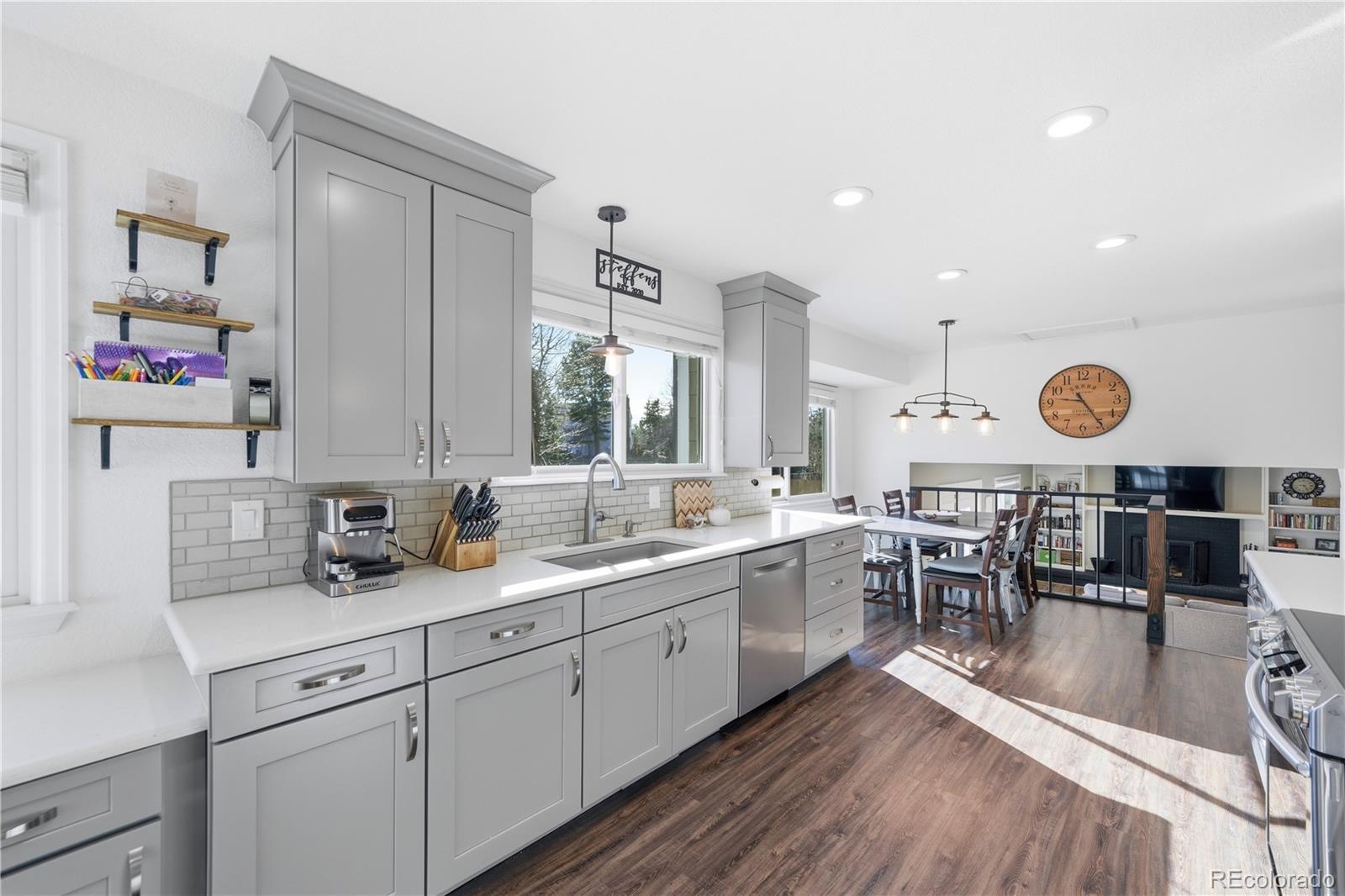 MLS Image #7 for 5378 s sedalia court,centennial, Colorado