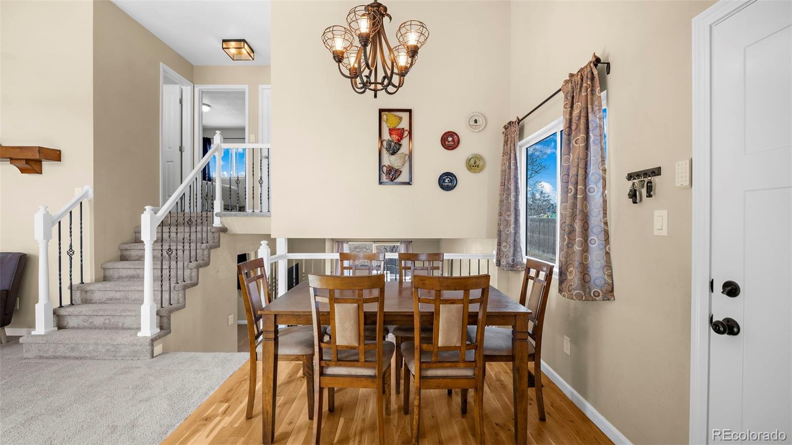 MLS Image #2 for 2510  ogden place,colorado springs, Colorado