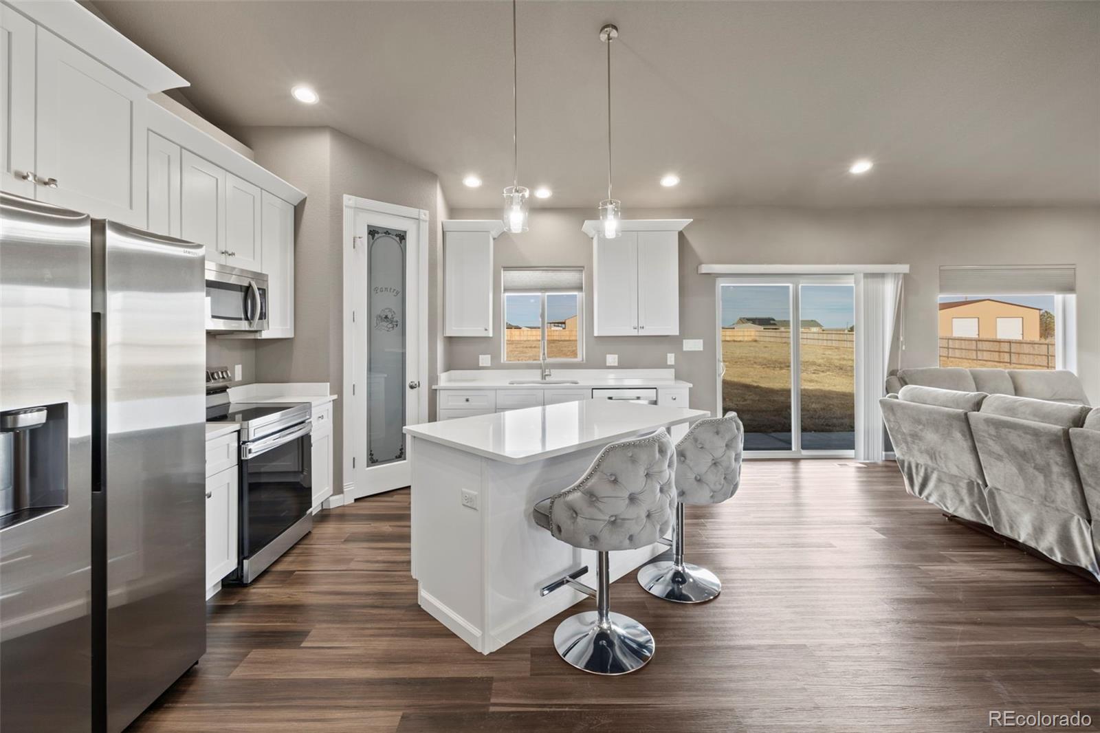 MLS Image #14 for 1461 e ithaca drive,pueblo west, Colorado