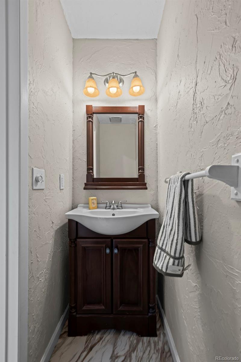 MLS Image #11 for 10721  queen street,broomfield, Colorado