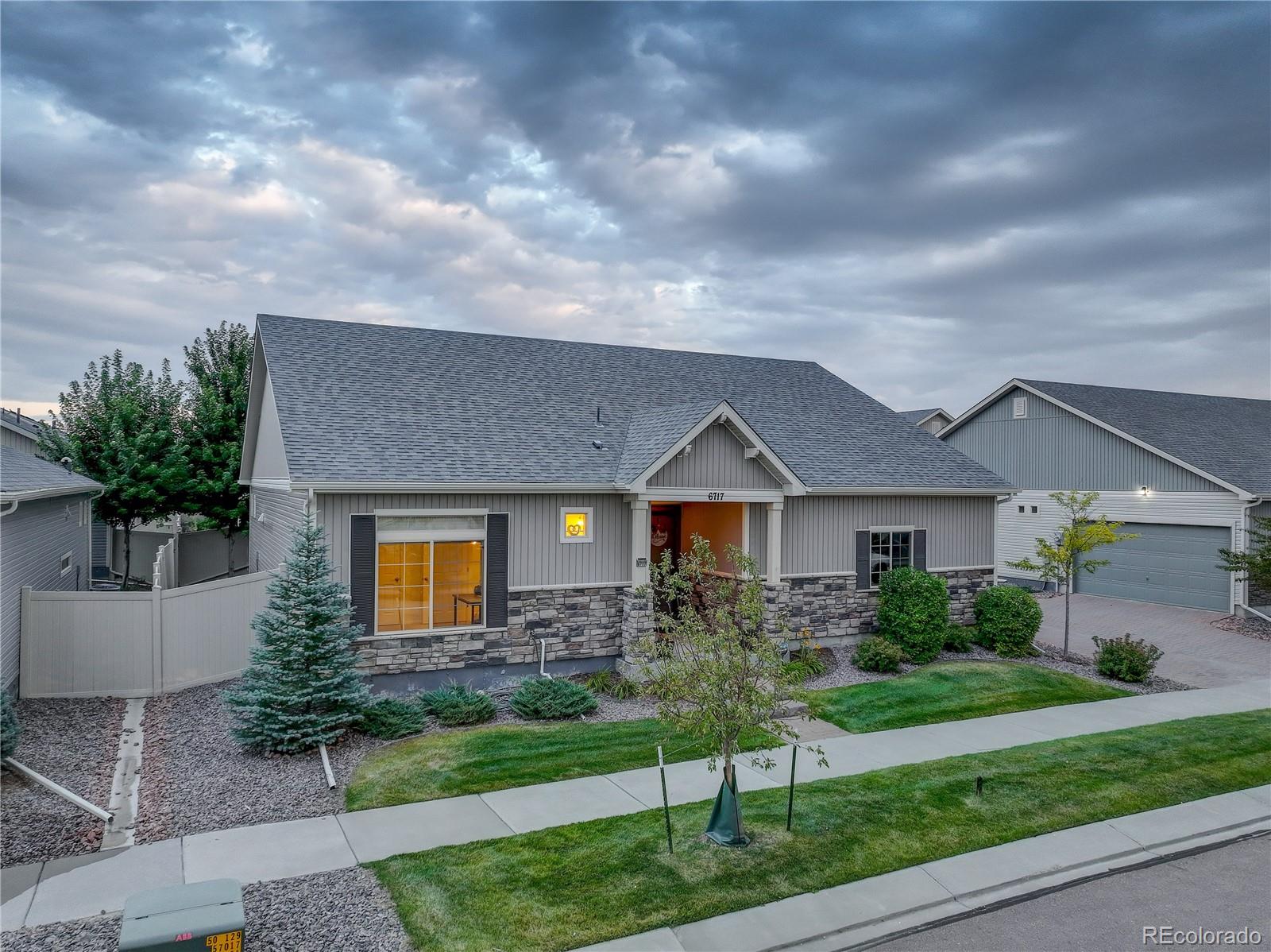 MLS Image #1 for 6717  golden briar lane,colorado springs, Colorado