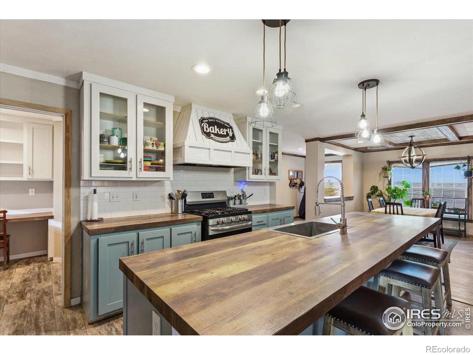 MLS Image #10 for 51469  county road 27 ,nunn, Colorado