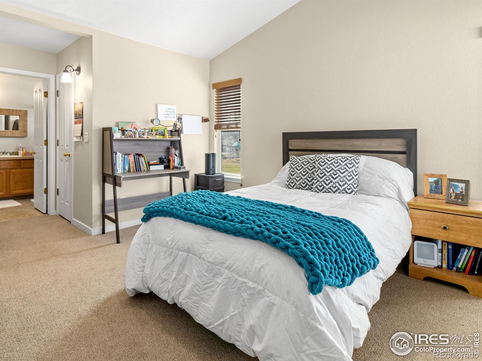 MLS Image #10 for 3644  oakwood drive,longmont, Colorado