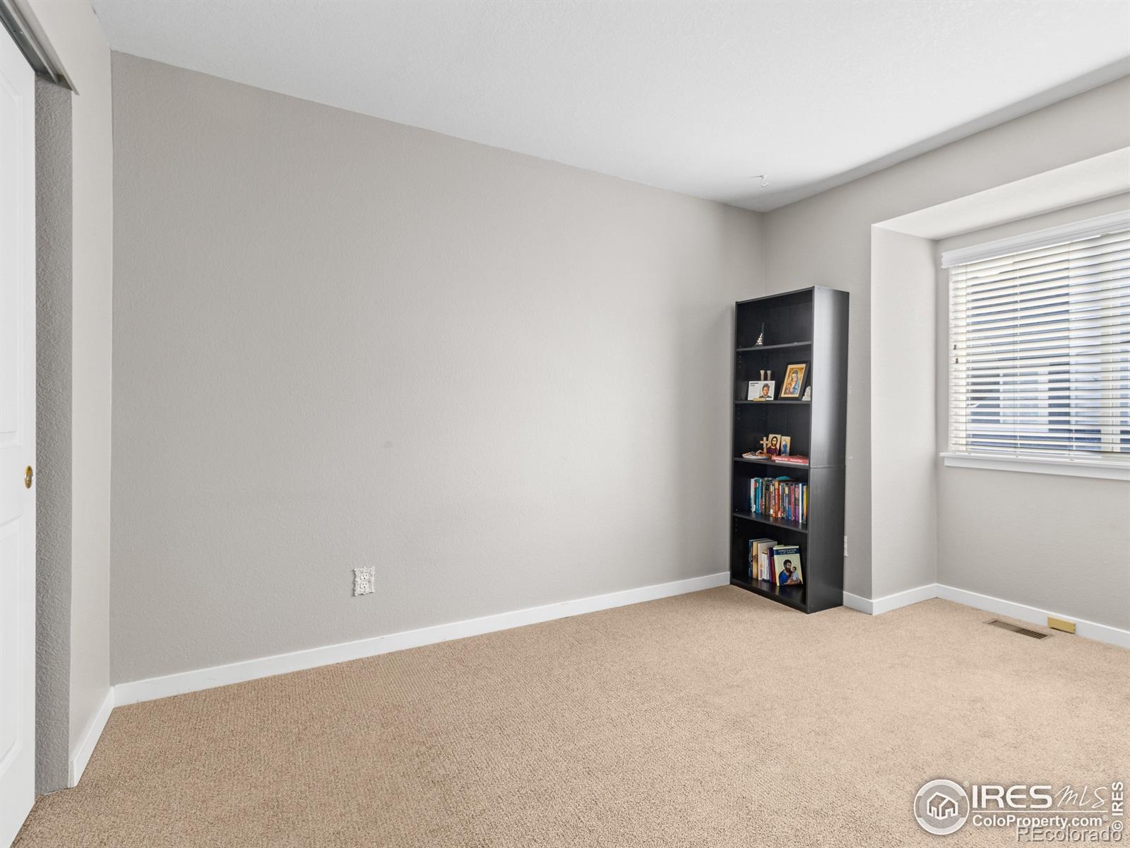 MLS Image #13 for 3644  oakwood drive,longmont, Colorado