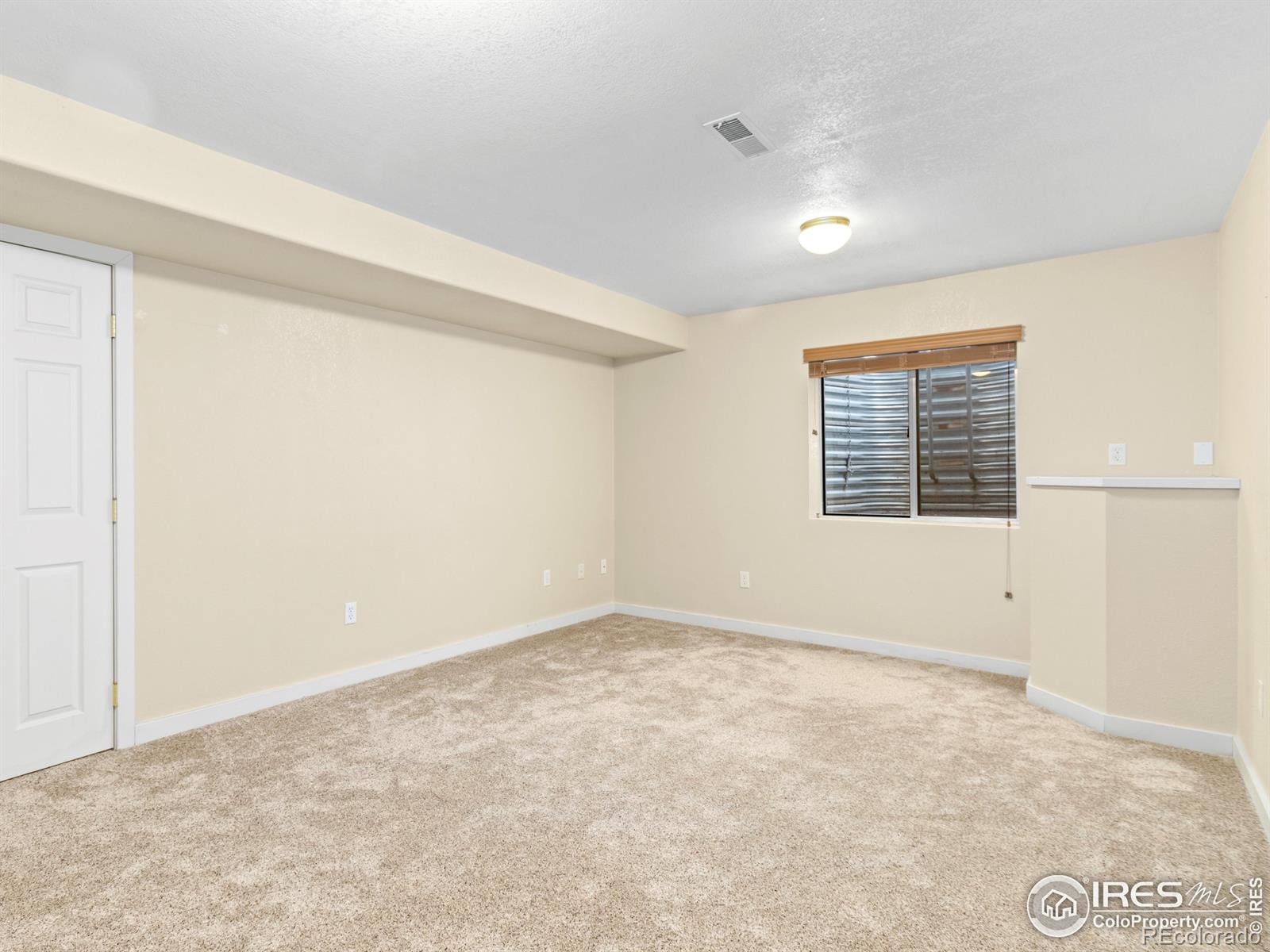 MLS Image #18 for 3644  oakwood drive,longmont, Colorado