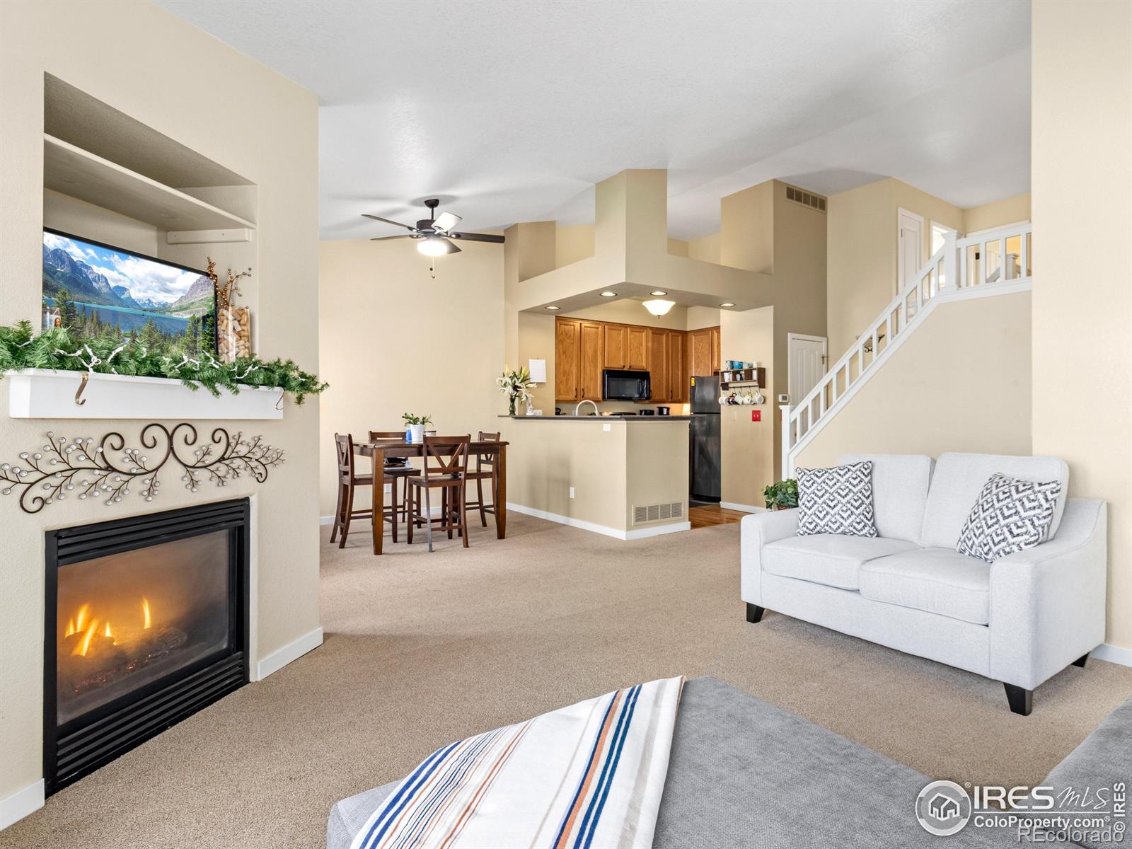 MLS Image #6 for 3644  oakwood drive,longmont, Colorado