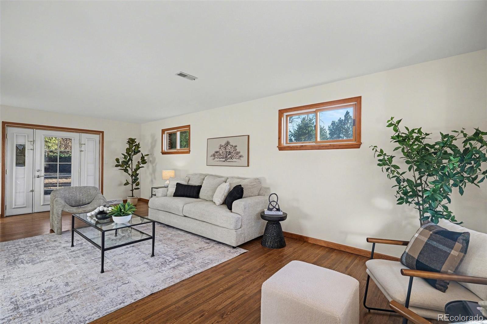 MLS Image #3 for 7356 s bannock drive,littleton, Colorado