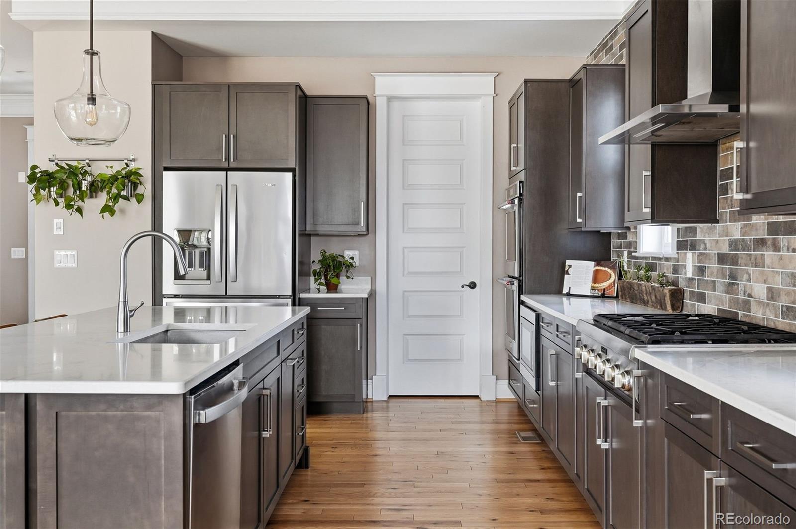 MLS Image #15 for 6082  chester street,denver, Colorado