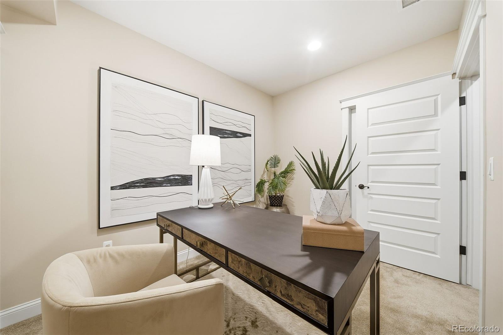MLS Image #18 for 6082  chester street,denver, Colorado