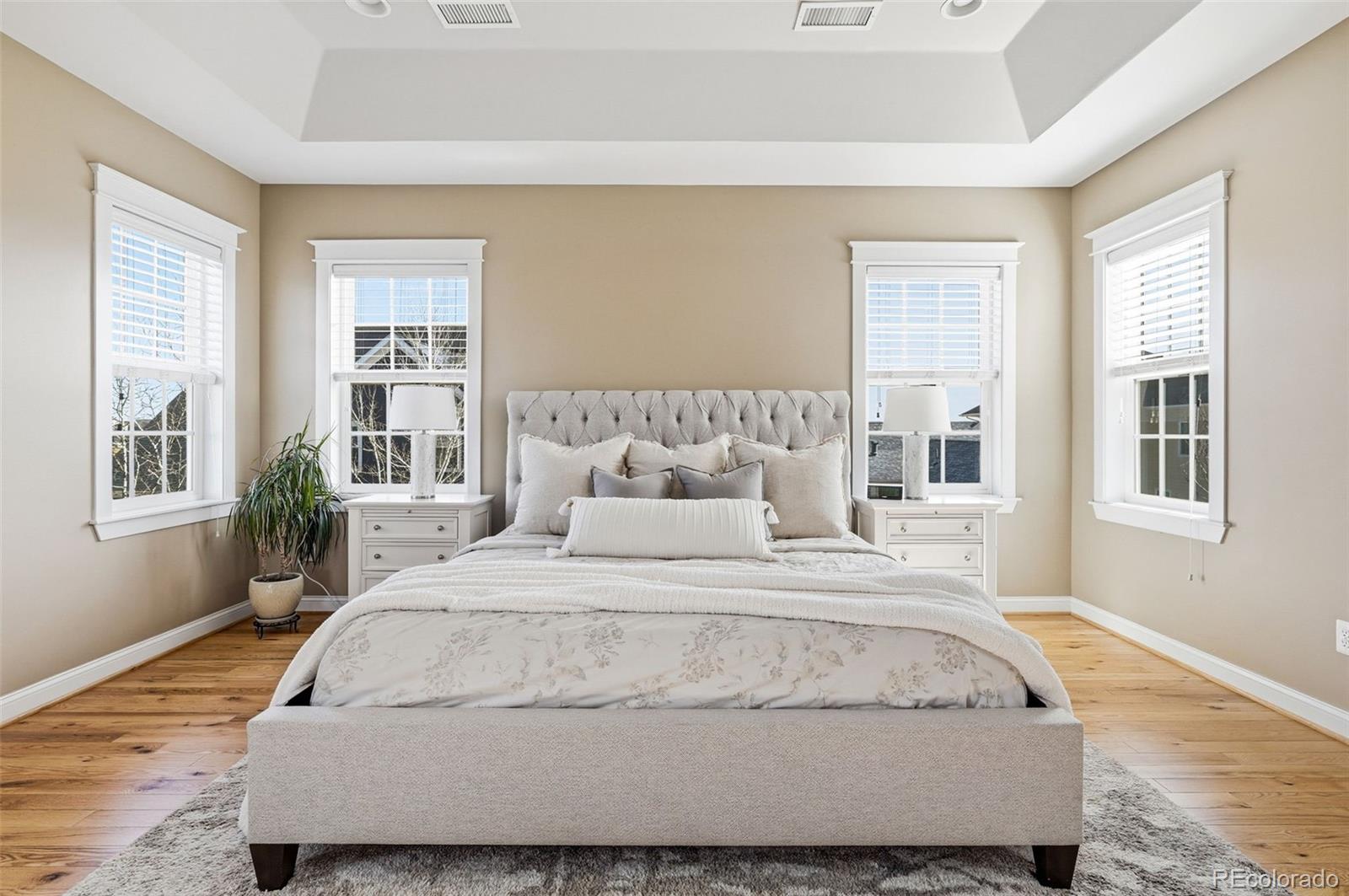 MLS Image #23 for 6082  chester street,denver, Colorado