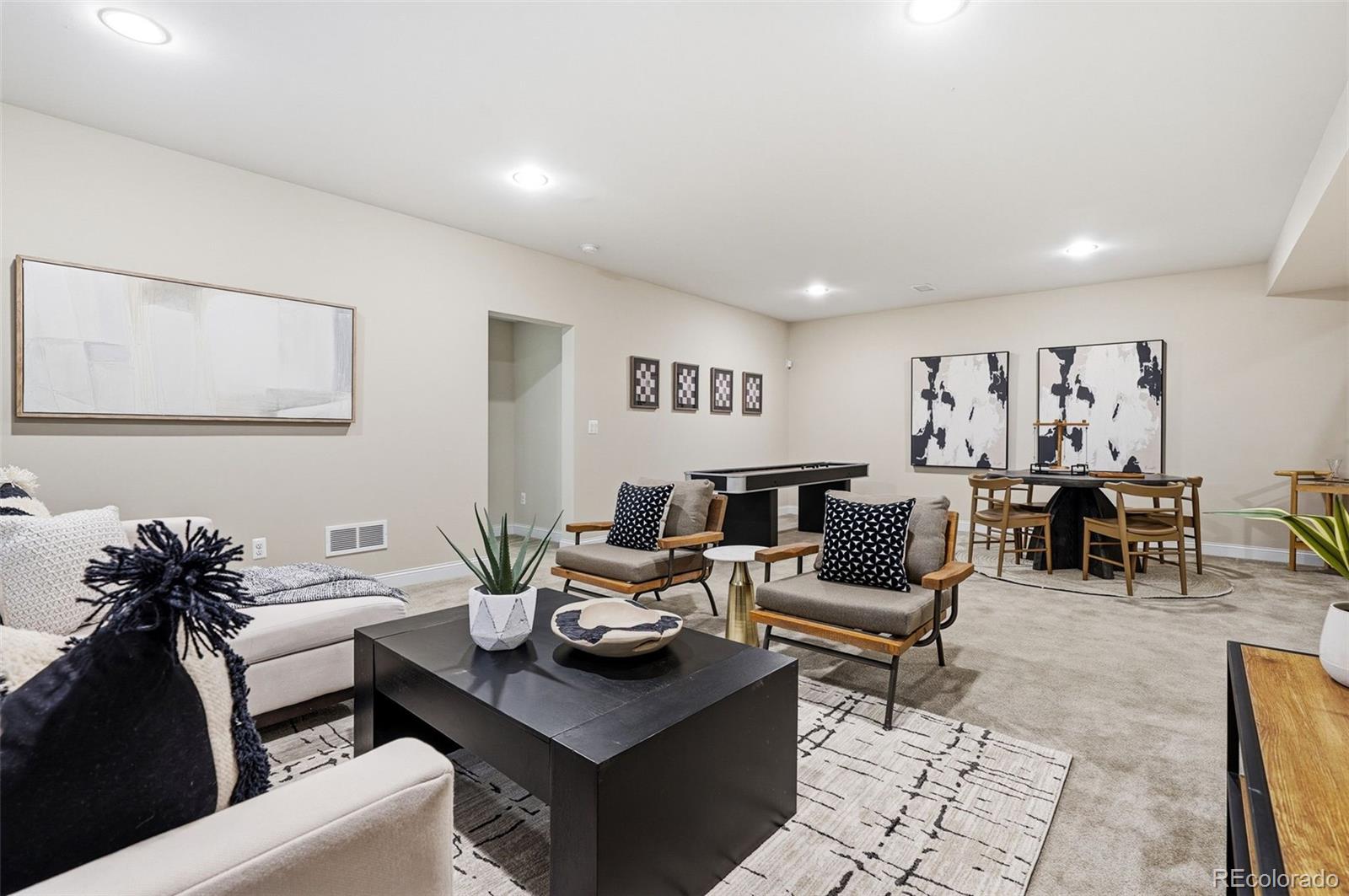 MLS Image #33 for 6082  chester street,denver, Colorado