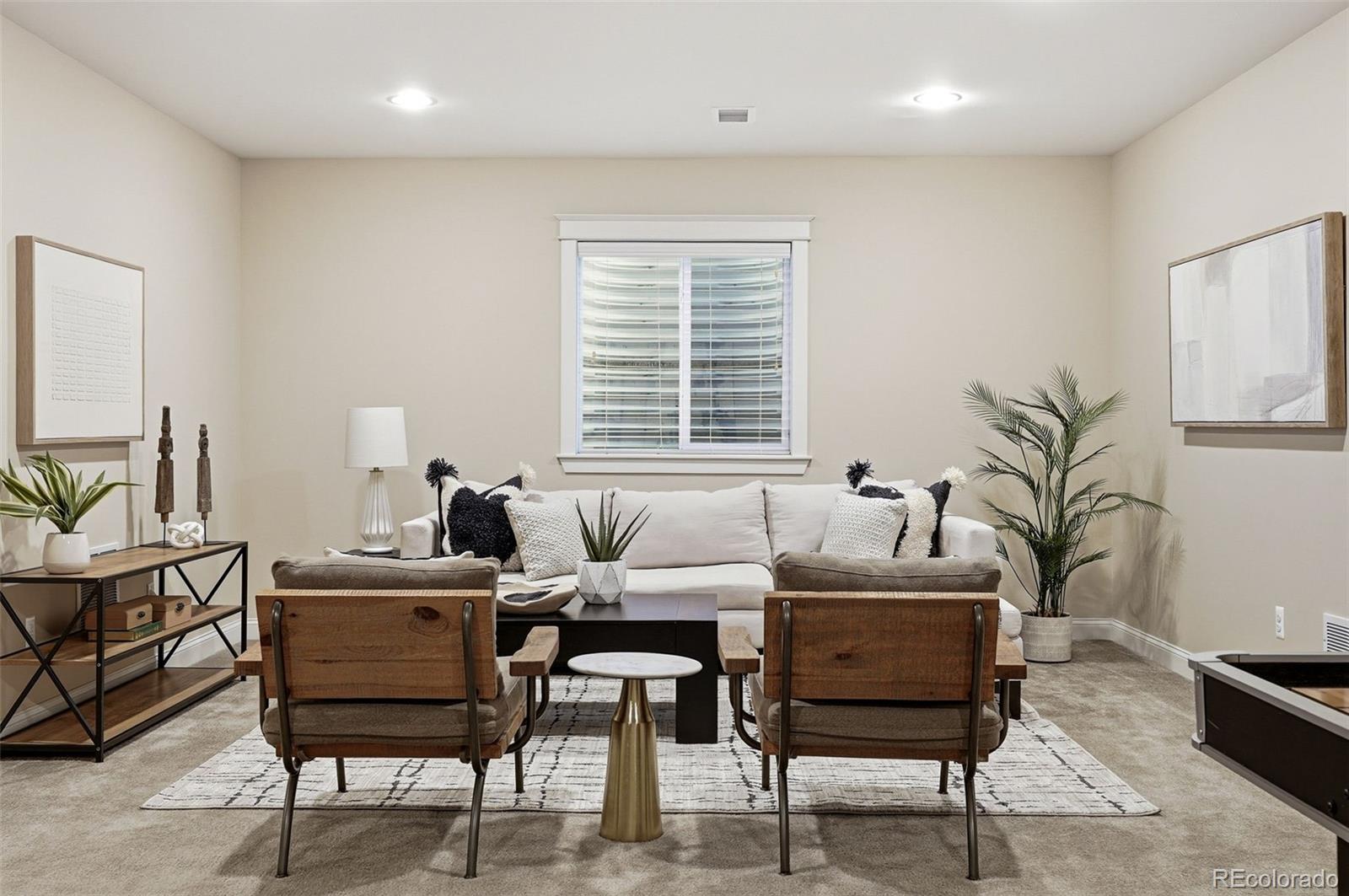 MLS Image #34 for 6082  chester street,denver, Colorado