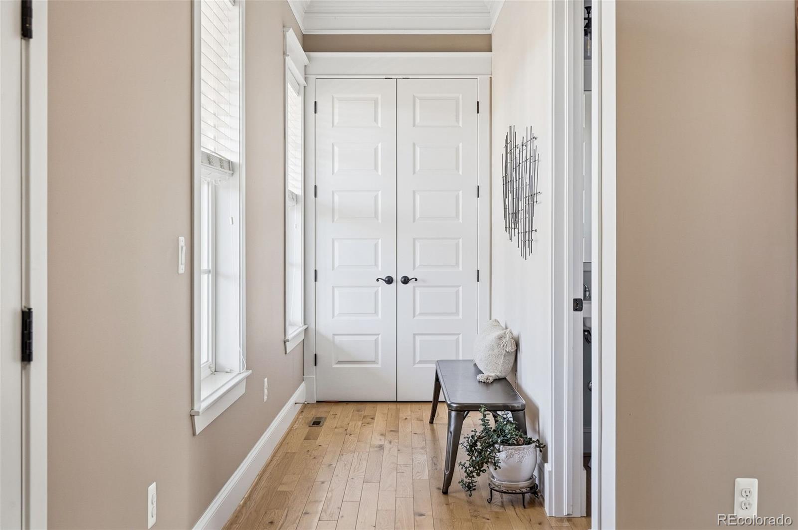 MLS Image #4 for 6082  chester street,denver, Colorado