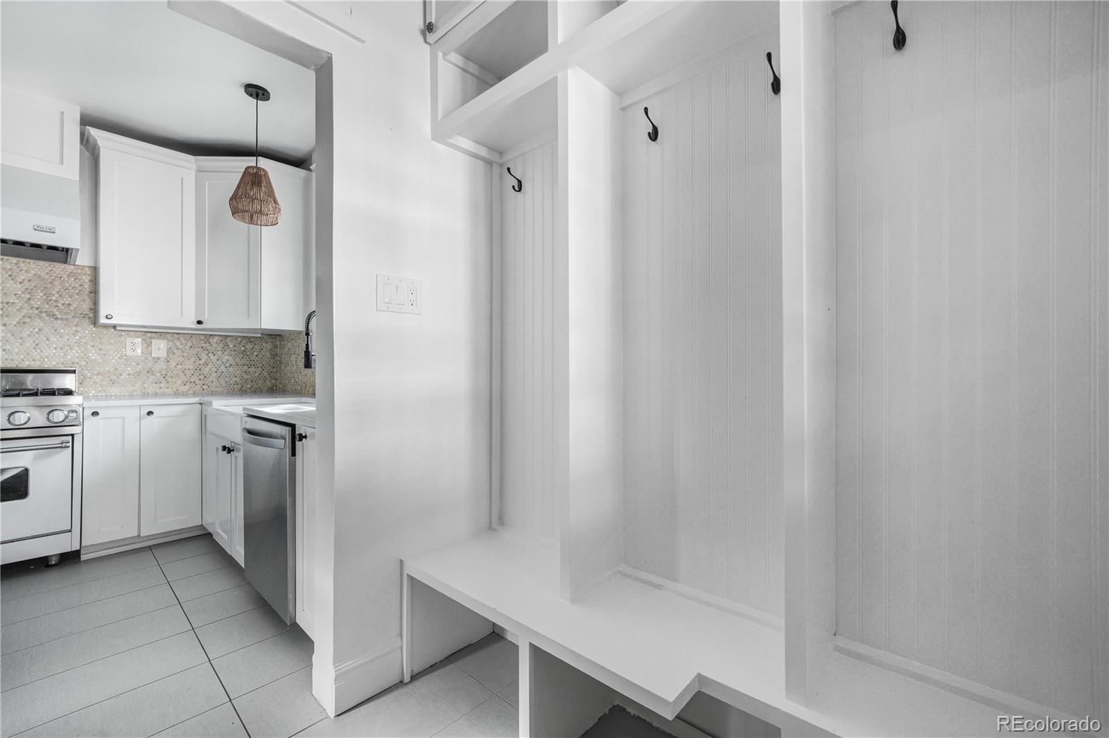 MLS Image #12 for 801  harrison street,denver, Colorado