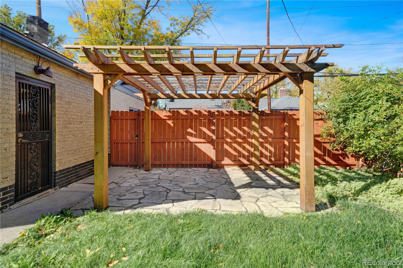 MLS Image #34 for 801  harrison street,denver, Colorado