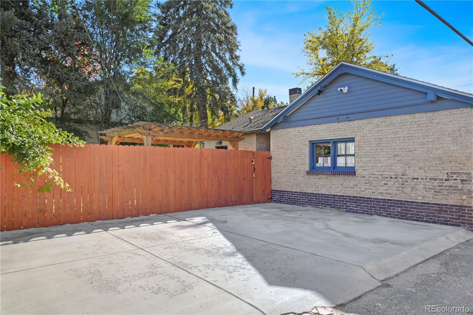 MLS Image #35 for 801  harrison street,denver, Colorado