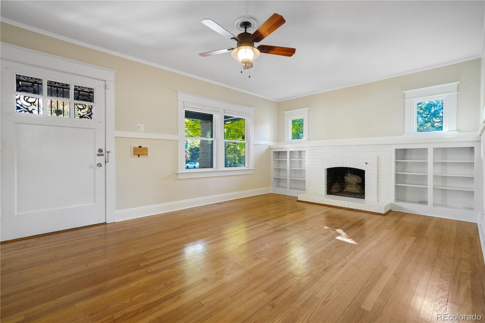 MLS Image #6 for 801  harrison street,denver, Colorado