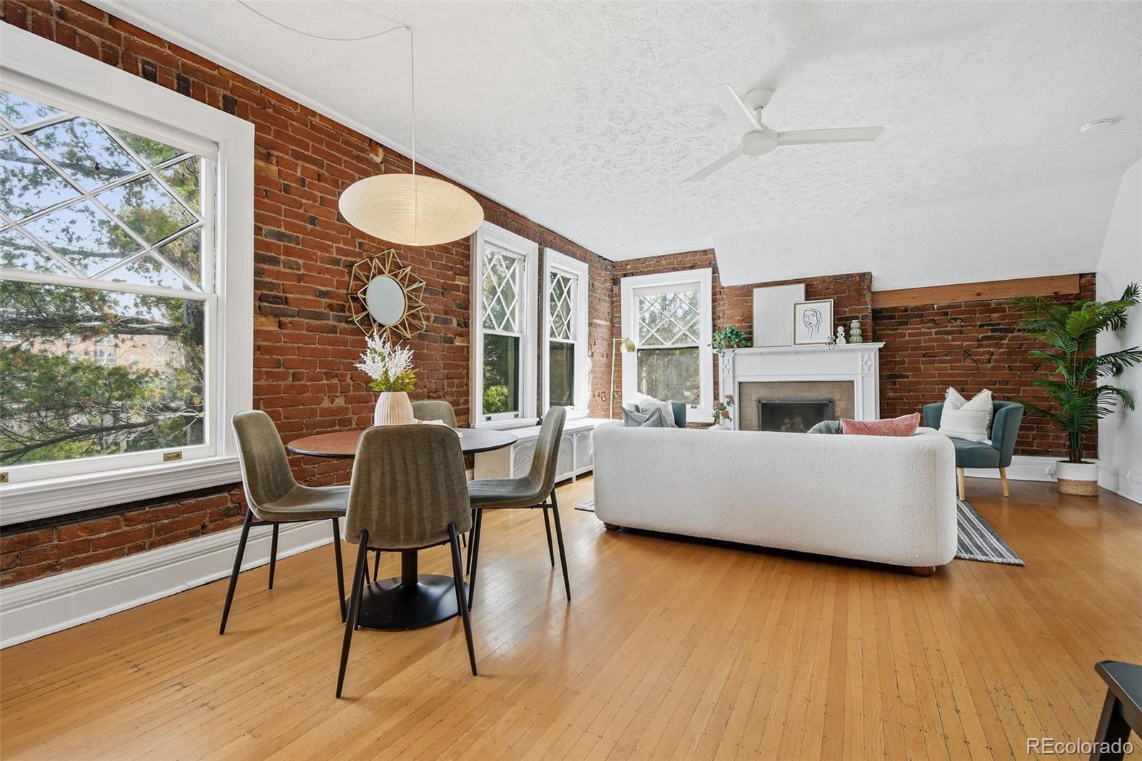 MLS Image #14 for 1057 n emerson street a,denver, Colorado