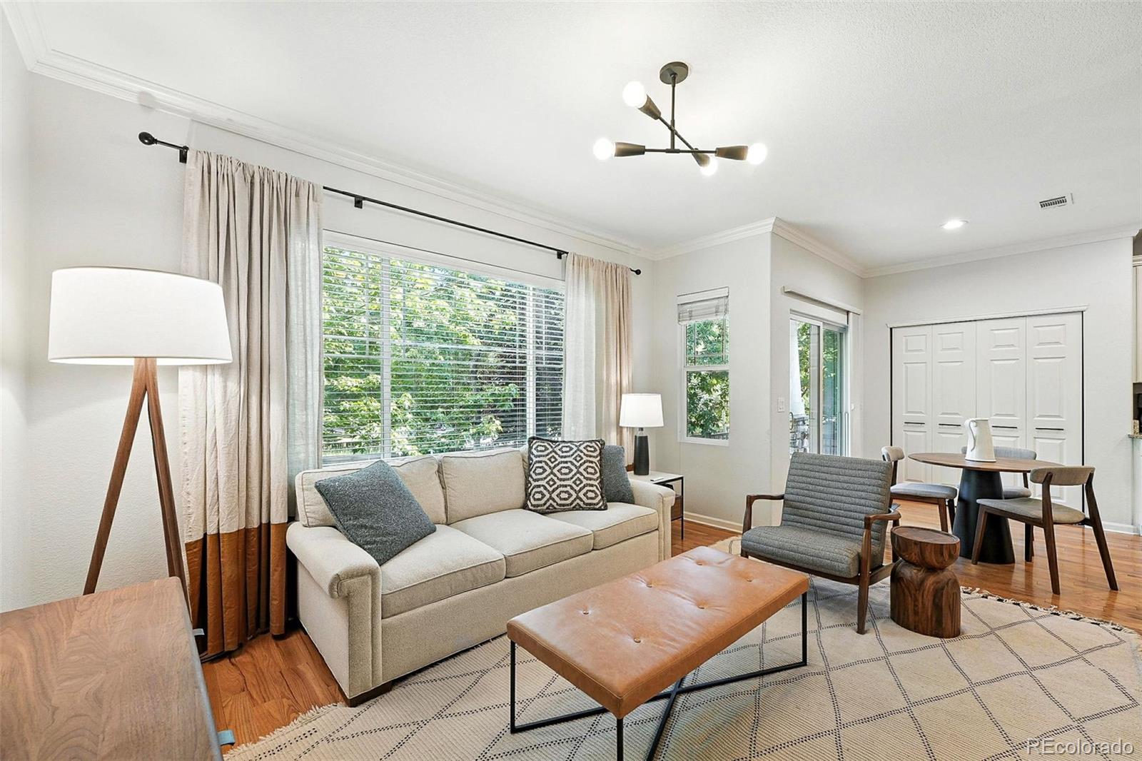 MLS Image #11 for 7337 e 10th avenue,denver, Colorado