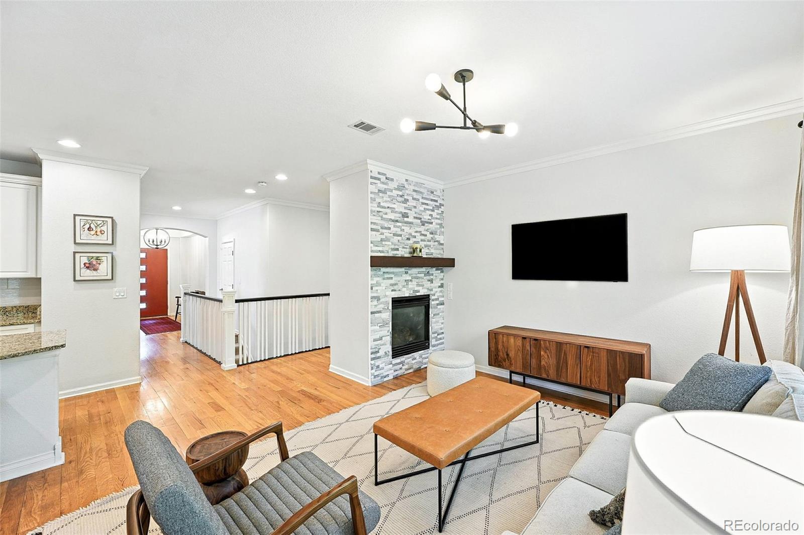 MLS Image #2 for 7337 e 10th avenue,denver, Colorado