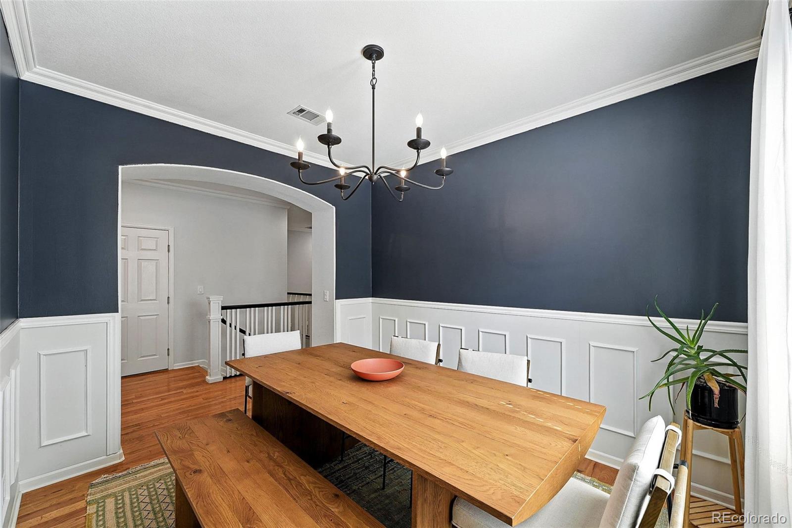 MLS Image #8 for 7337 e 10th avenue,denver, Colorado