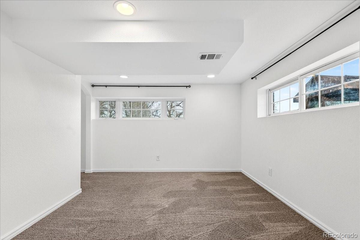 MLS Image #18 for 3161  vantage drive,hudson, Colorado