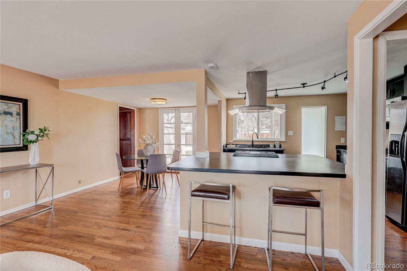 MLS Image #8 for 736  fulton street,aurora, Colorado