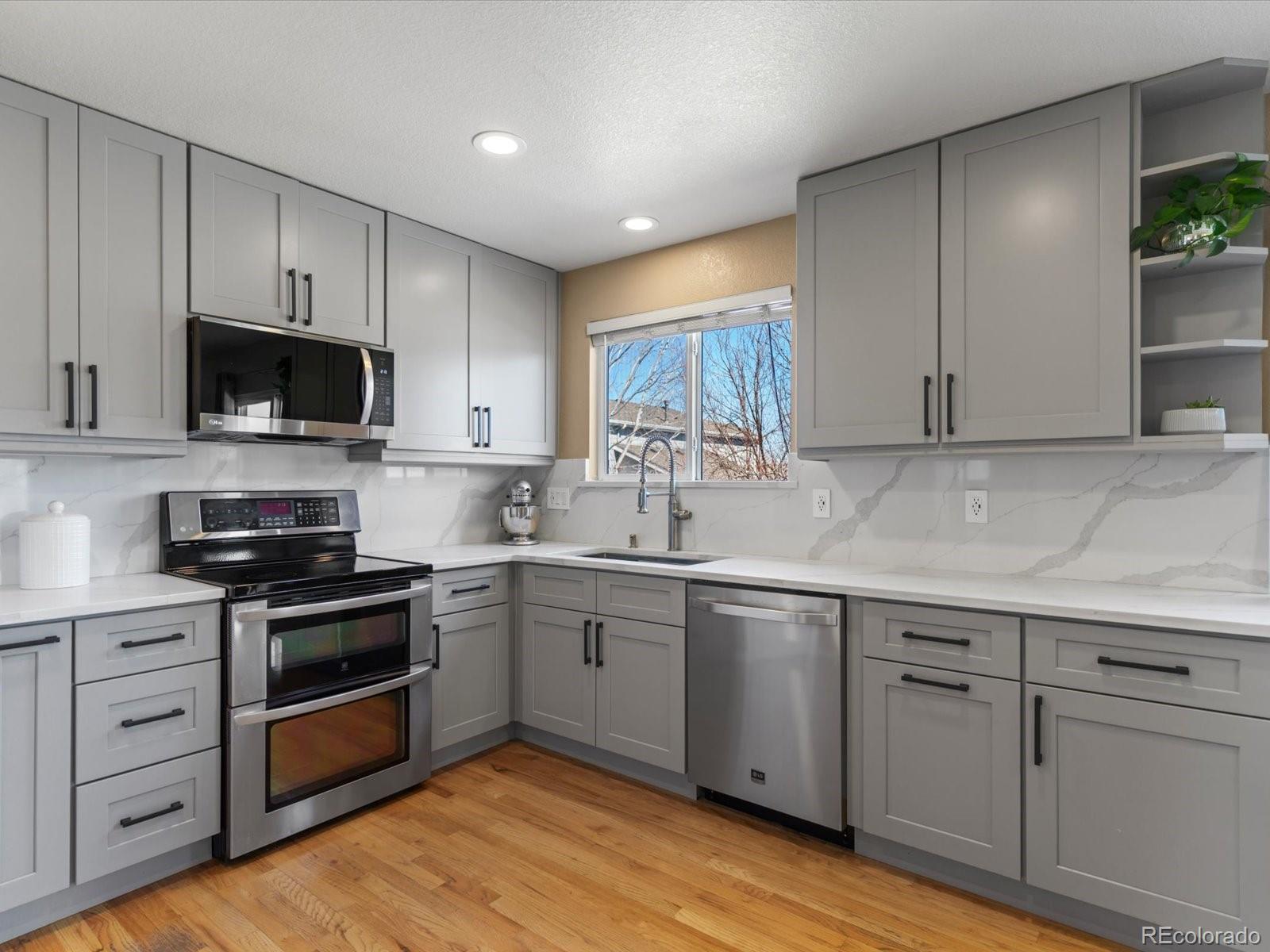 MLS Image #12 for 16483 e otero place,englewood, Colorado