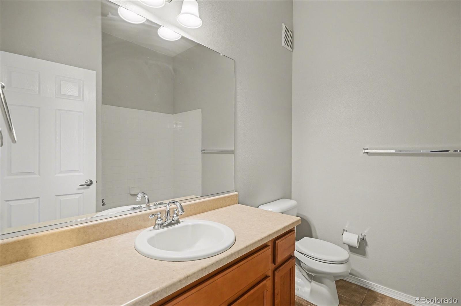 MLS Image #13 for 8467  canyon rim circle 302,englewood, Colorado